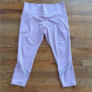 Athleta Women’s Salutation Stash Mesh Leggings